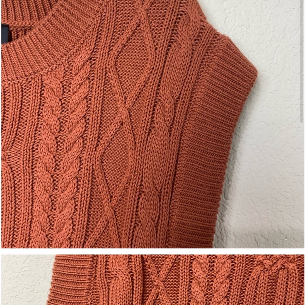 Broadway 38 Cable Knit Sleeveless Sweater - Rust - Picture 5 of 6